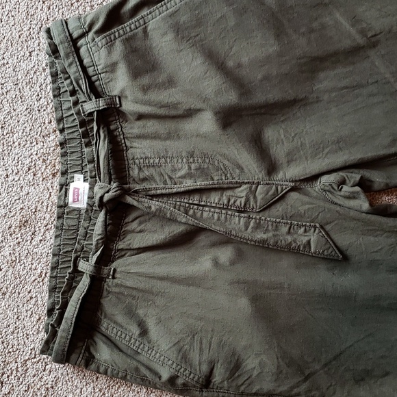Levis jogger woman's size M - Picture 2 of 7